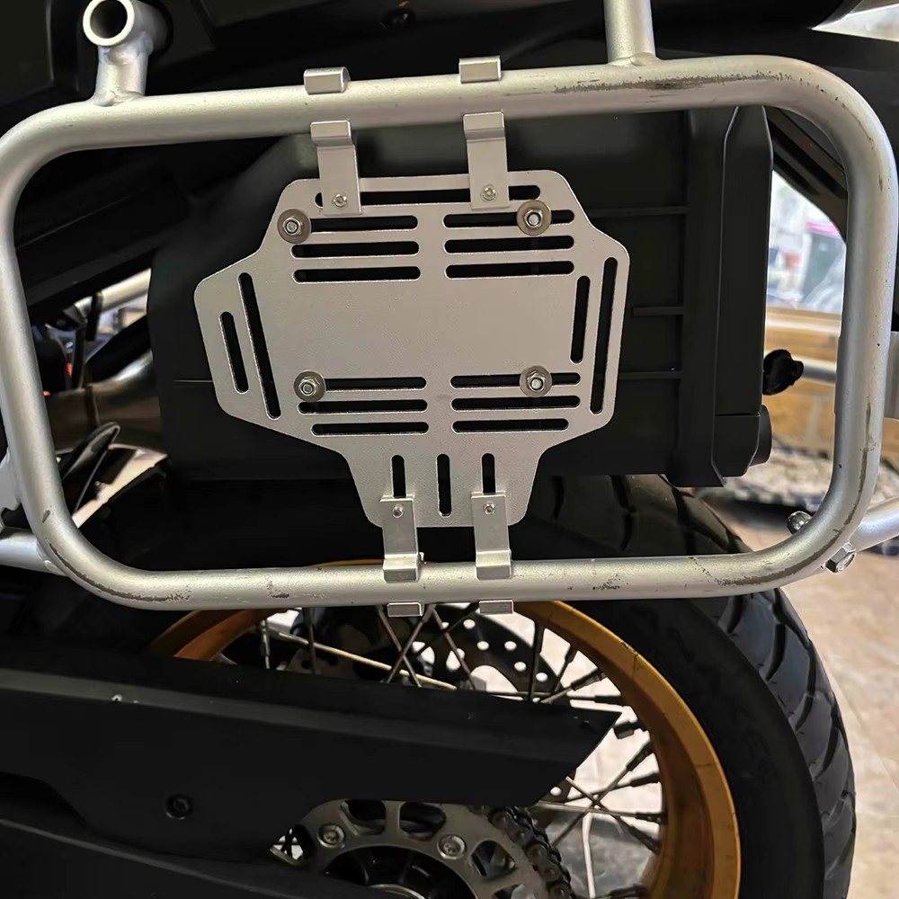 Per Honda CRF1100L Adventure C - First Aid Kit recensione e prezzo